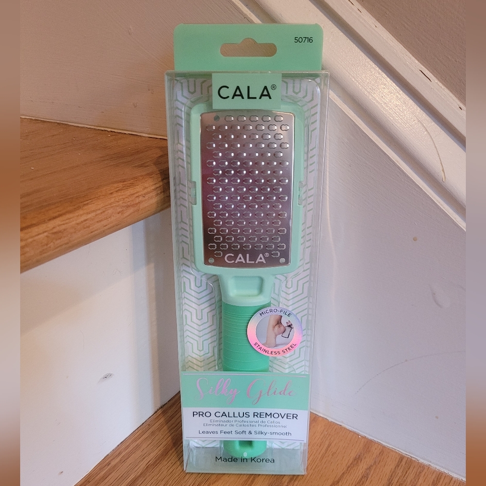 NEW Mint Green Cala Pro Callus Remover with Removable Cover